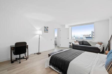 2Br 3Ba Ocean Front Condo On The Boardwalk Cozysuites Atlantic City Bagian luar foto